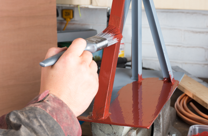 M0NWK painting antenna brackets